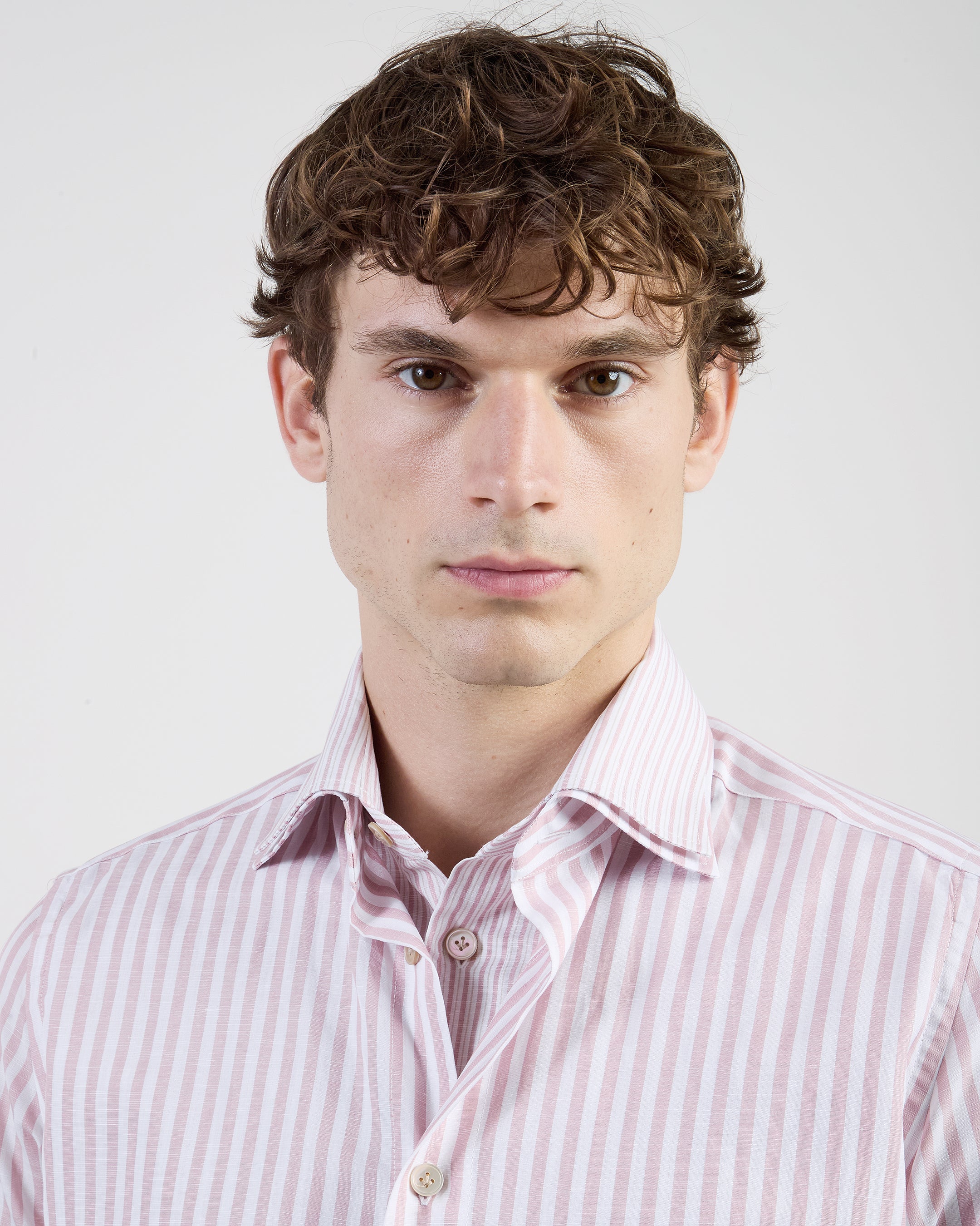 Camicia Dandy in Cotone e Lino a Righe con Doppio Collo - Image 3