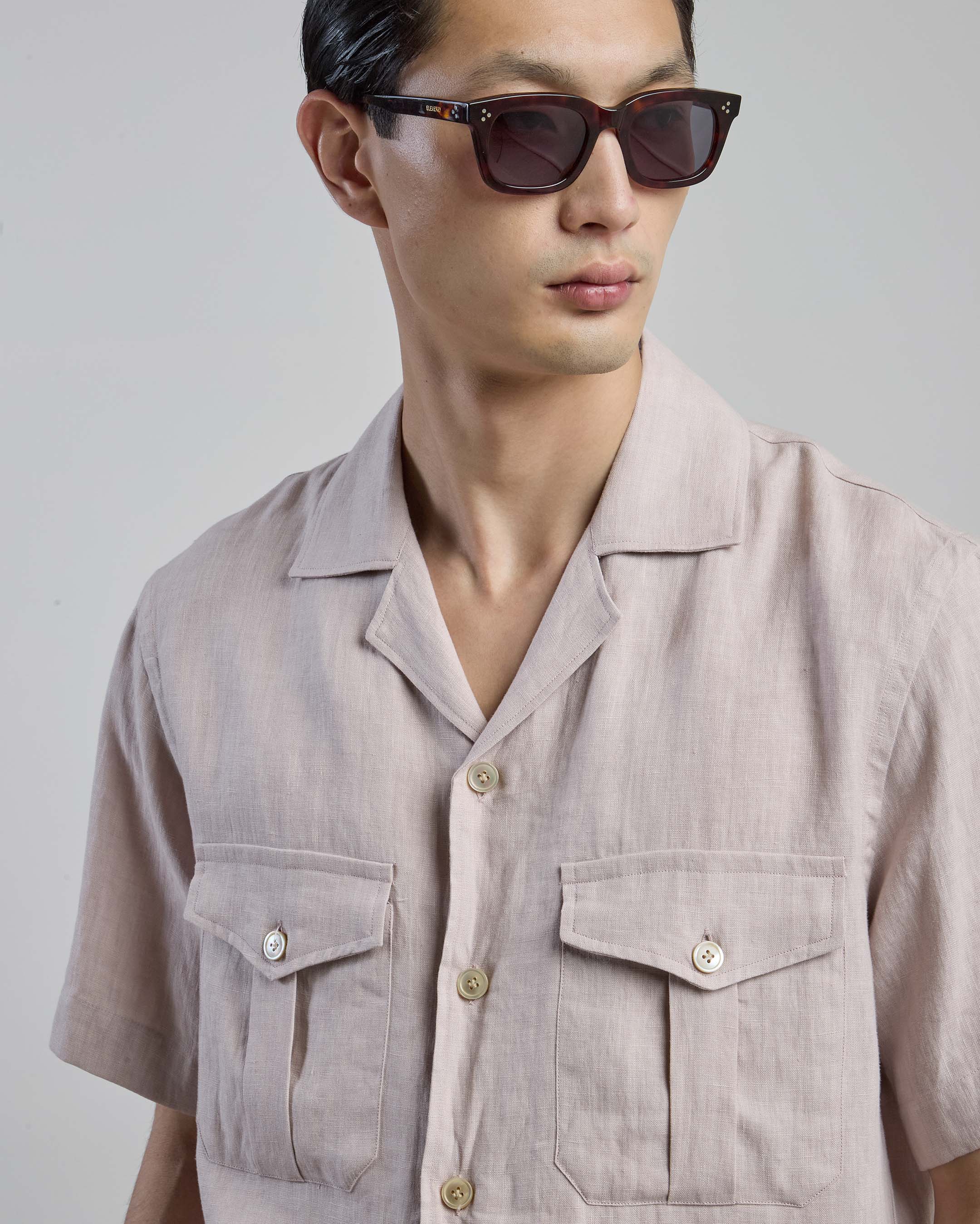 Camicia in Lino con Collo Bowling e Tasche Militari - Image 7