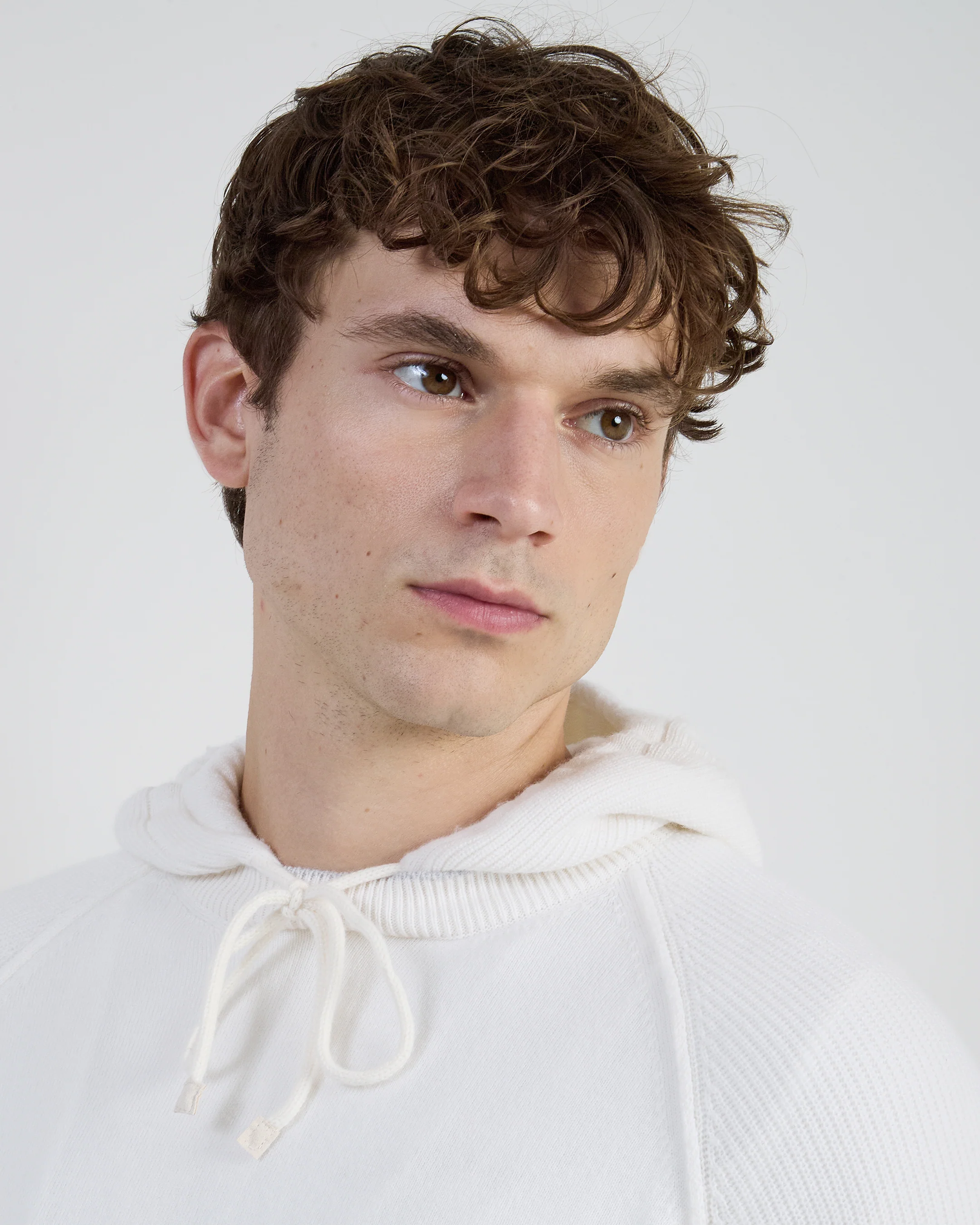 Maglia con Cappuccio in Cashmere e Costa Inglese - Image 3