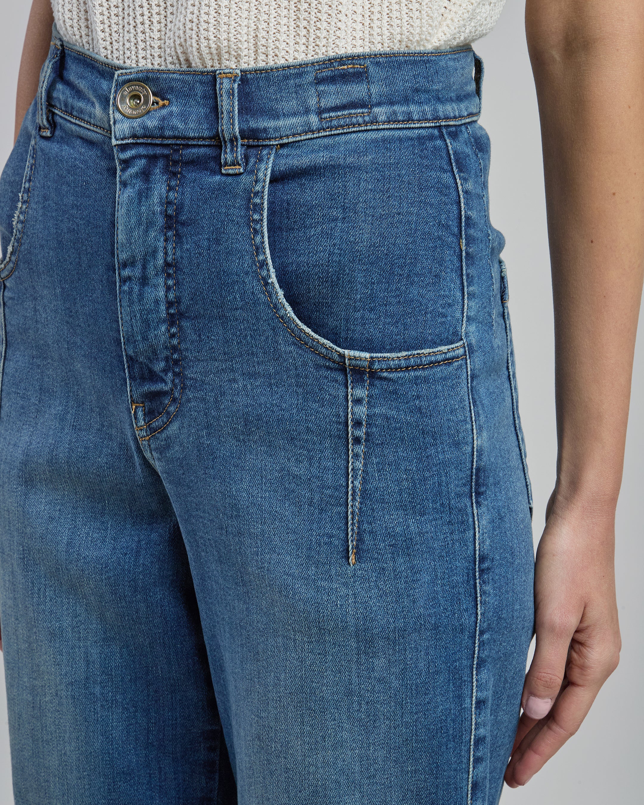 Pantalone Donna in Denim di Cotone Stretch con Pinces - Image 3