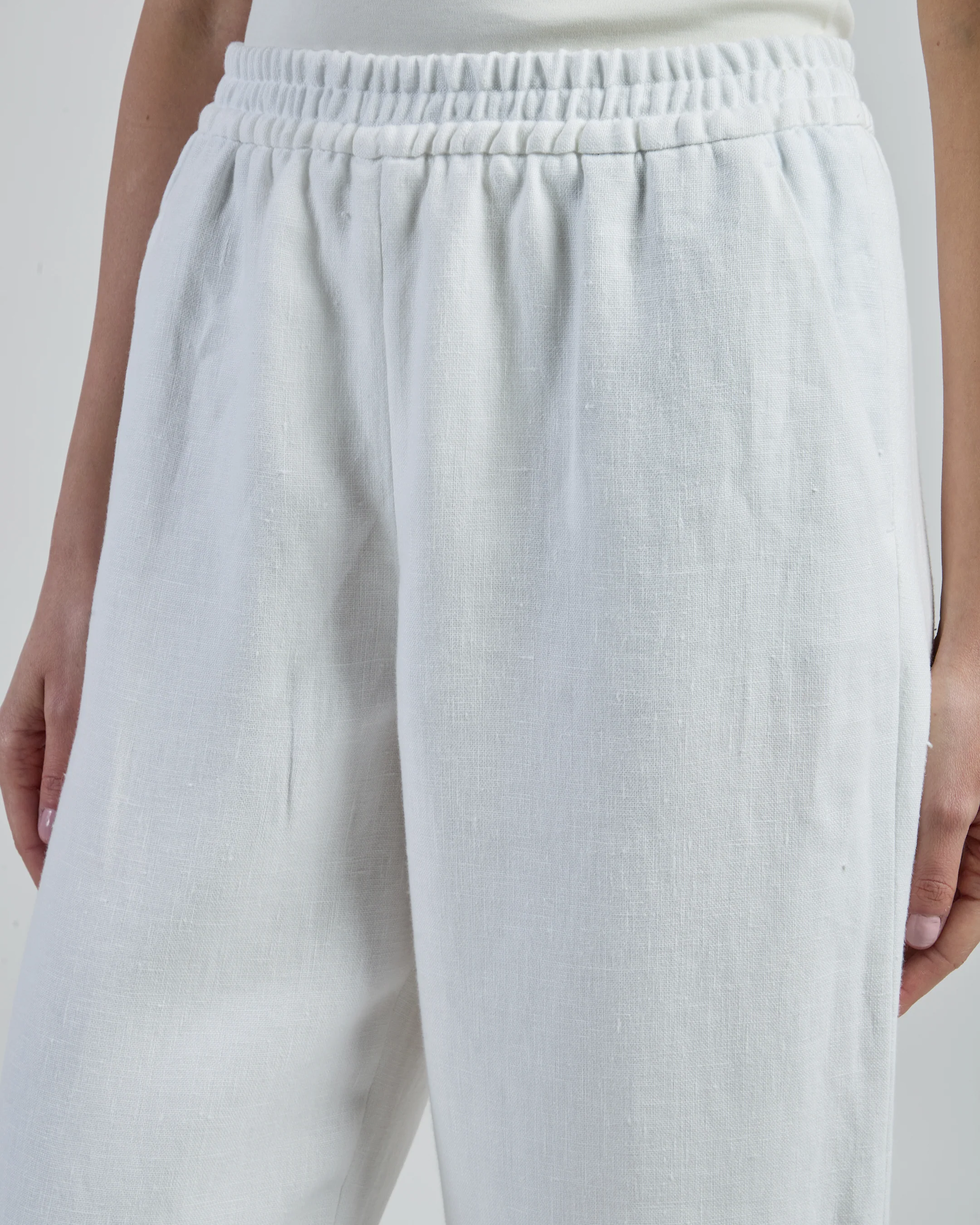 Pantalone in lino con elastico e coulisse da donna - Image 3